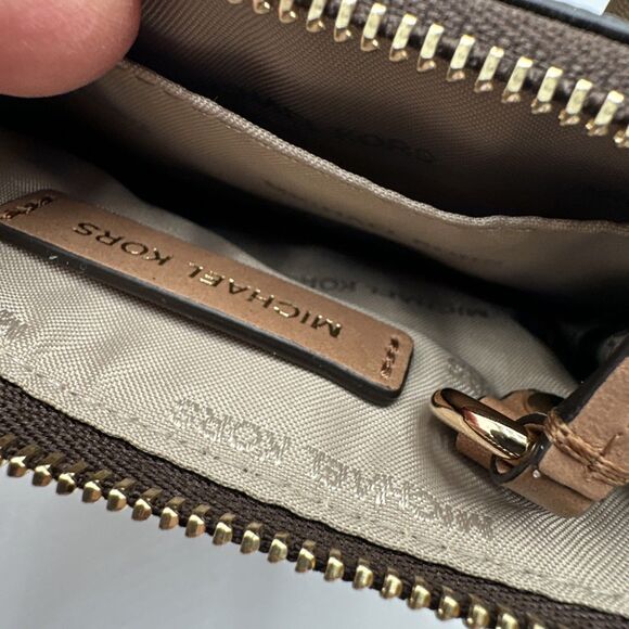 Michael Kors Wristlet Card Case Coin Purse Brown Logo Zip Small Wallet No Strap - Picture 5 of 8